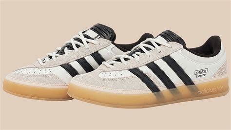 adidas bad bunny gazelle indoor.